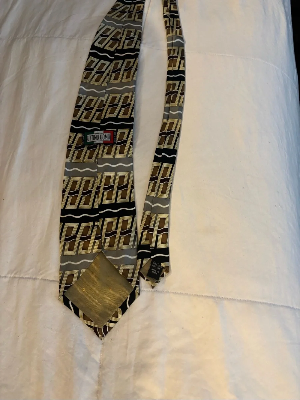 Ottimo Uomo Men's Geometric Pattern Neck Tie in Black, Gold and Tan